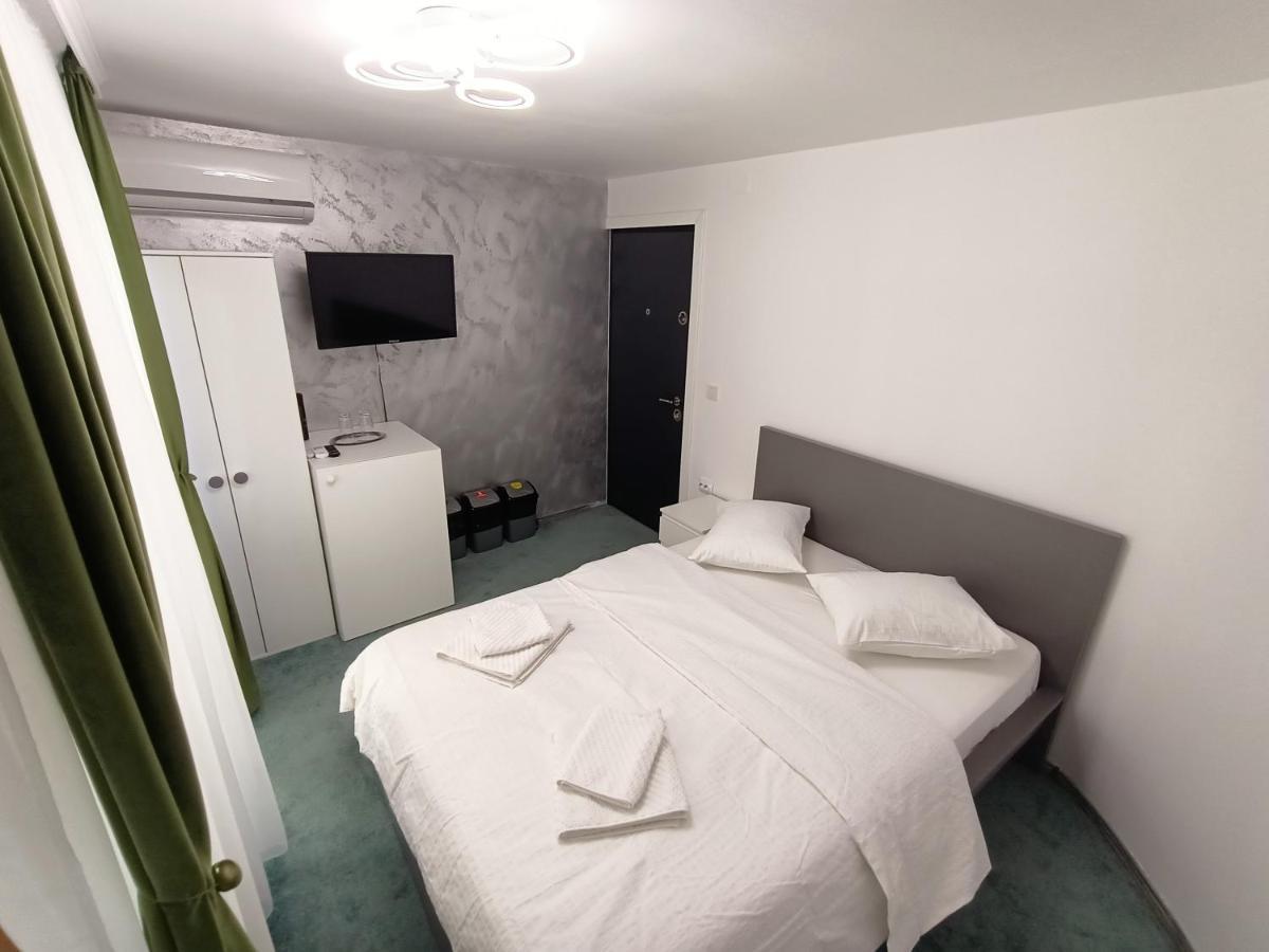 Casa Tiky Hotel Timişoara Eksteriør billede
