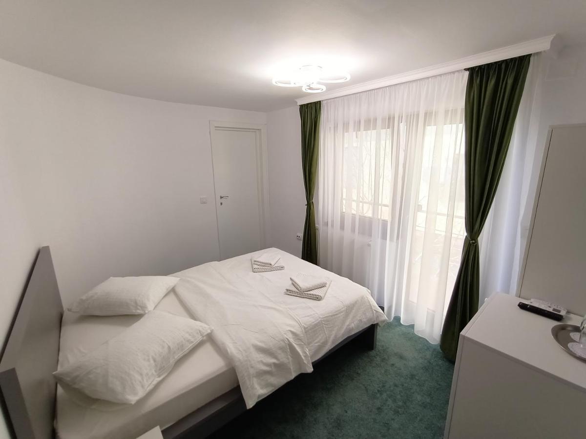 Casa Tiky Hotel Timişoara Eksteriør billede