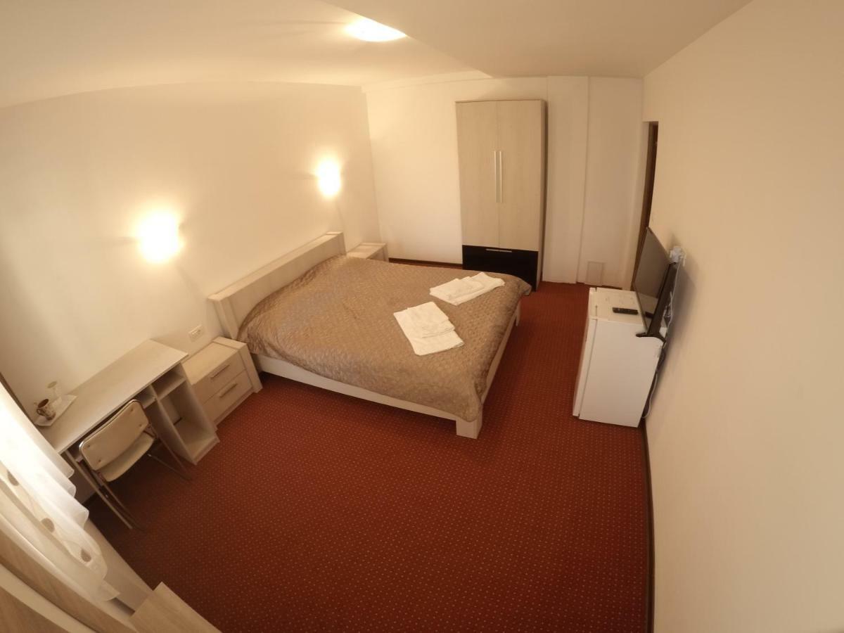 Casa Tiky Hotel Timişoara Eksteriør billede