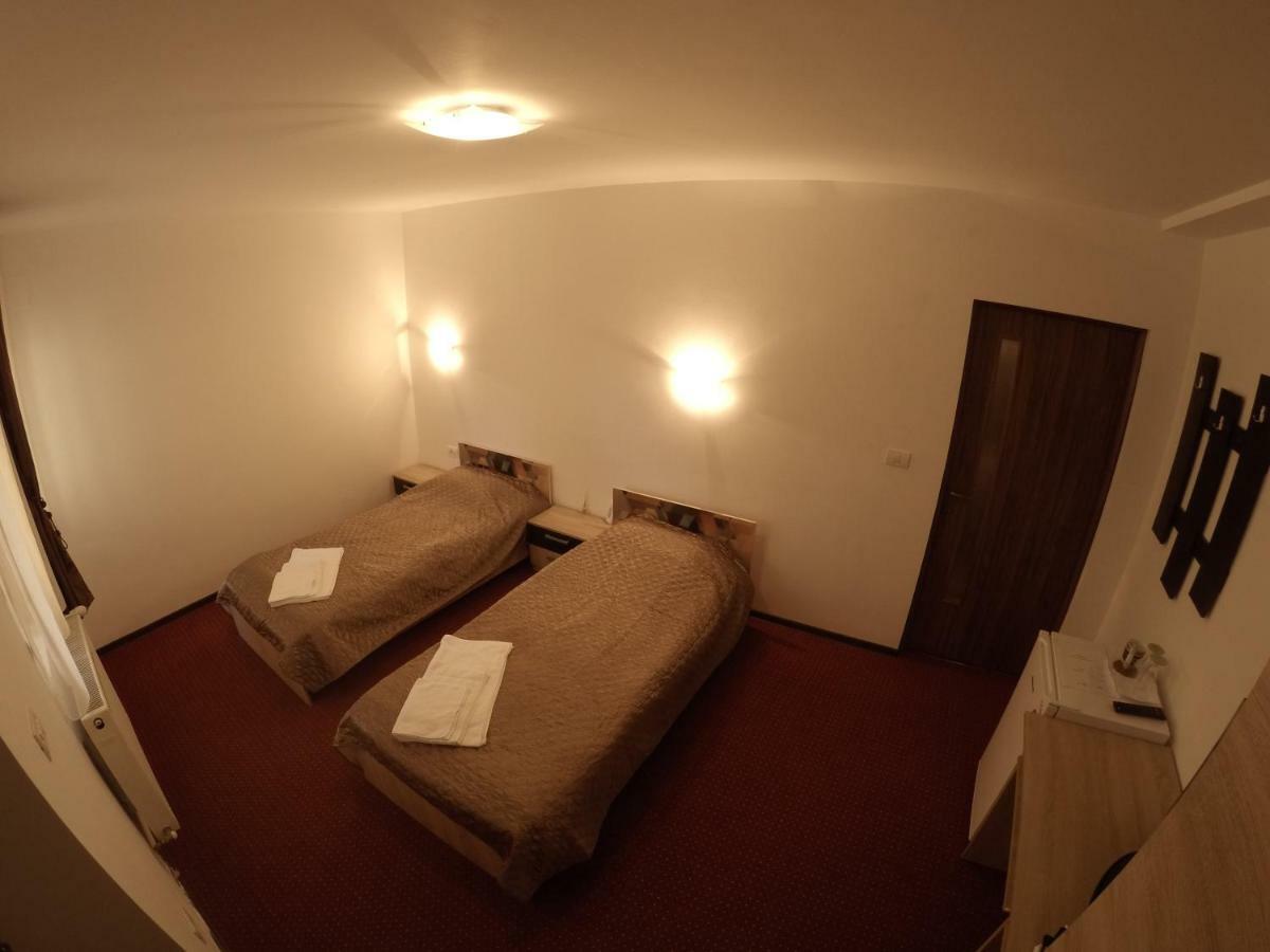 Casa Tiky Hotel Timişoara Eksteriør billede