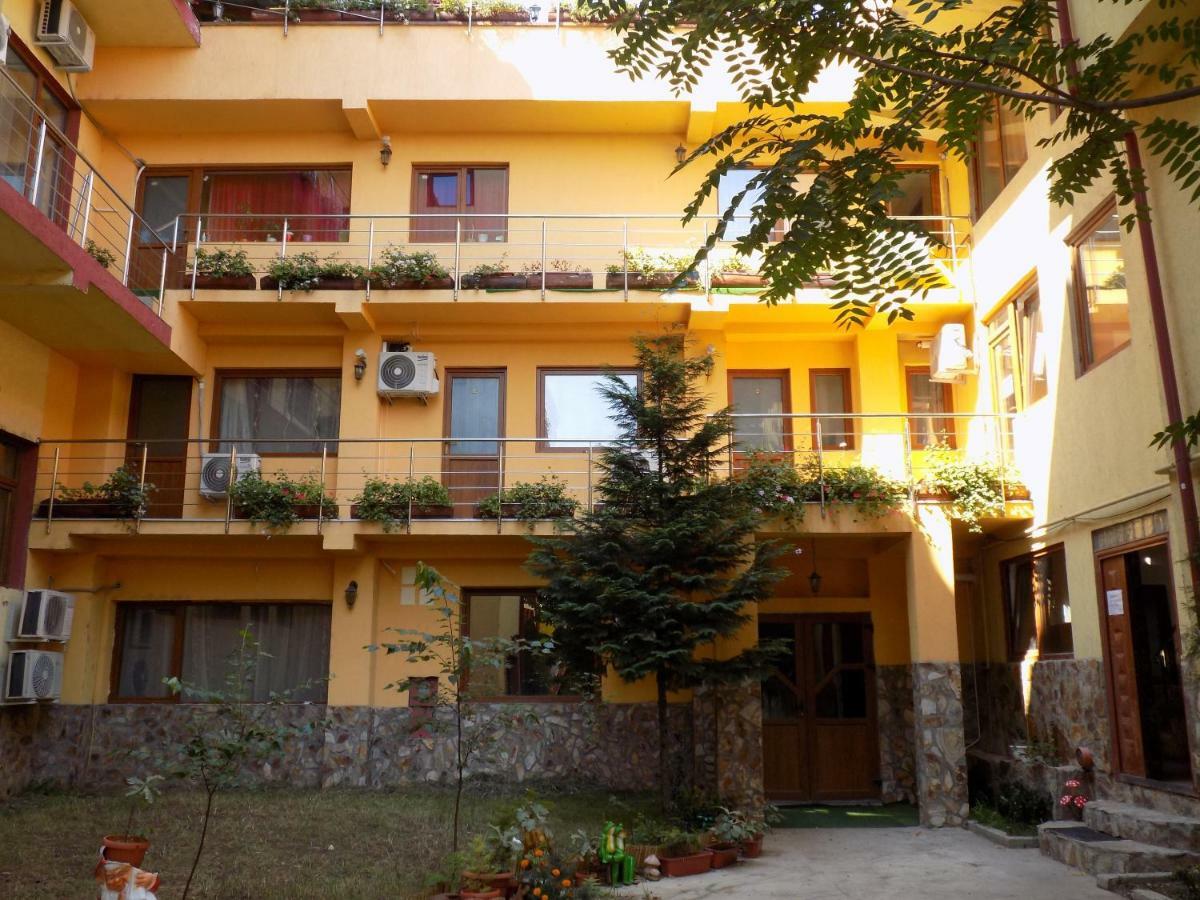 Casa Tiky Hotel Timişoara Eksteriør billede